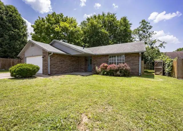 Property at 4307 W Beaver Ln, Fayetteville, AR, 72704, 3 beds, 2 baths, [object Object]