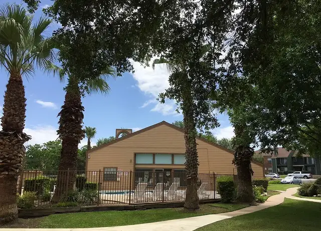 Photo of 1501 Lawnmont Dr, Round Rock, TX 78664