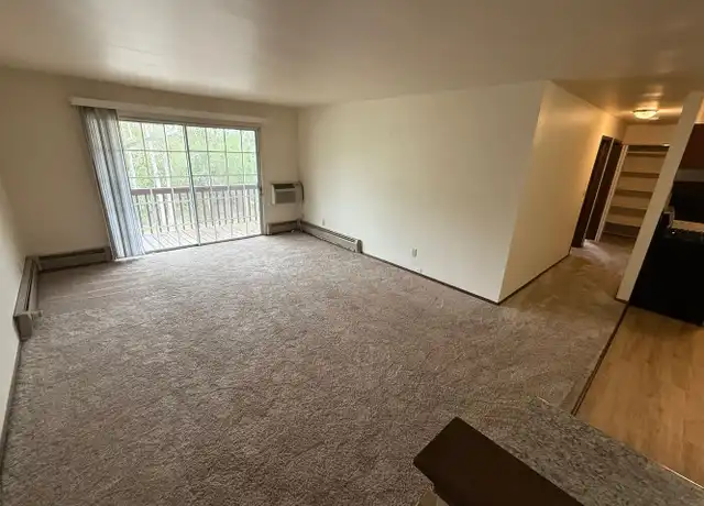 Property at 200 Williamsburg Dr Unit 5, Thiensville, WI, 53092, 2 beds, 1.5 baths, [object Object]