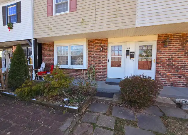 Property at 504 Lemon St, Pottstown, PA, 19464, 2 beds, 1 bath, [object Object]