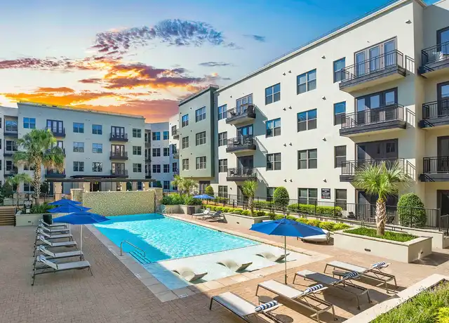 Property at MAA Katy Trail - 3223 Lemmon Ave, Dallas, TX, 75204, 2 beds, 2 baths, [object Object]