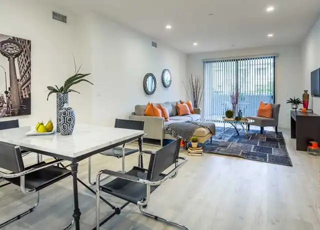 Property at 905 Wilcox Ave Unit 104, Los Angeles, CA, 90038, 3 beds, 2 baths, [object Object]