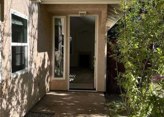 Photo of 2581 Meadow Ln, Cameron Park, CA 95682