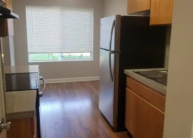Property at 550 SW Edmunston St Apt 18, McMinnville, OR, 97128, 2 beds, 1 bath, [object Object]