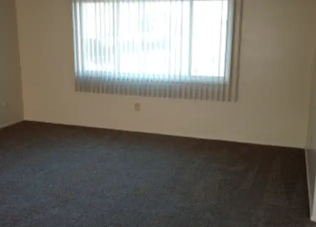 Property at 619 N Tweedt St Unit 104, Kennewick, WA, 99336, 2 beds, 1 bath, [object Object]