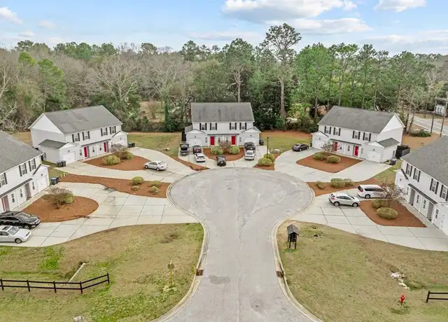 Property at 128 Sherman Ct Unit 130, Raeford, NC, 28376, 3 beds, 2.5 baths, [object Object]