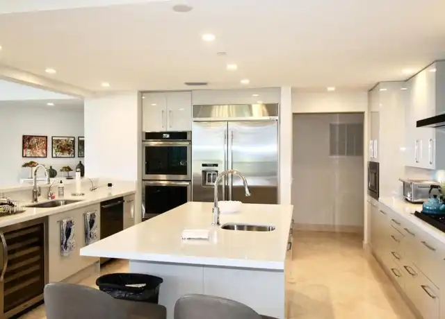 Property at 3800 N Ocean Dr, Riviera Beach, FL, 33404, 4 beds, 4 baths, [object Object]