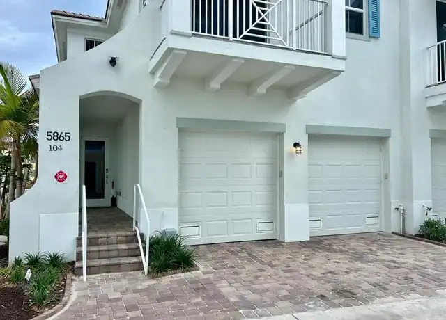 Property at 5865 Shell Cove Dr #104, Cape Coral, FL, 33914, 3 beds, 2.5 baths, [object Object]
