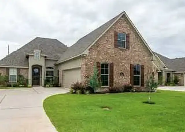 Property at 438 Tupelo Dr, Bossier City, LA, 71111, 4 beds, 3 baths, [object Object]