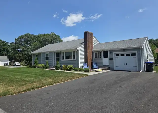 Property at 5 Mareldor St, Hudson, MA, 01749, 3 beds, 1 bath, [object Object]