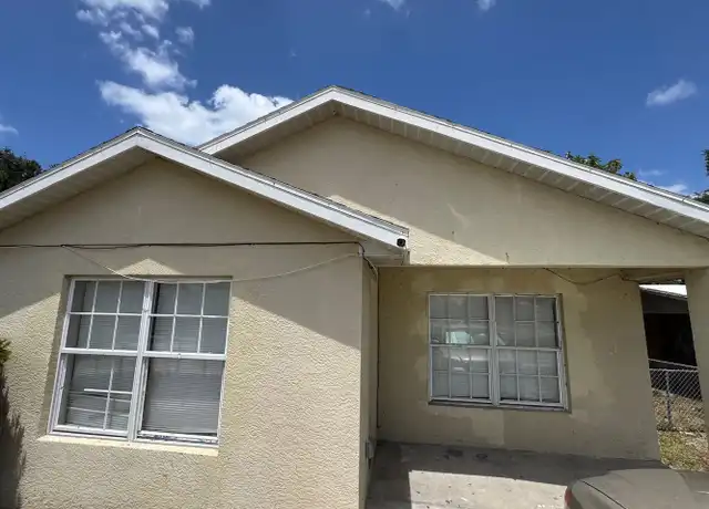 Property at 122 13th Ave W, Bradenton, FL, 34205, 4 beds, 3 baths, [object Object]