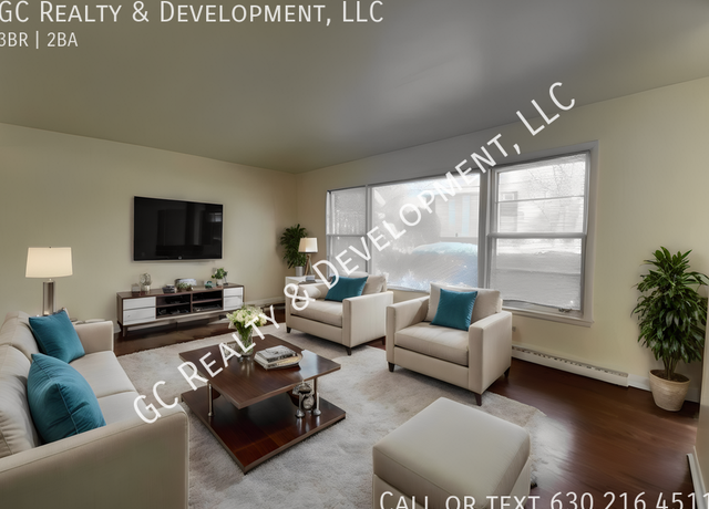 Photo of 4400 Gilbert Ave Unit B, Western Springs, IL 60558