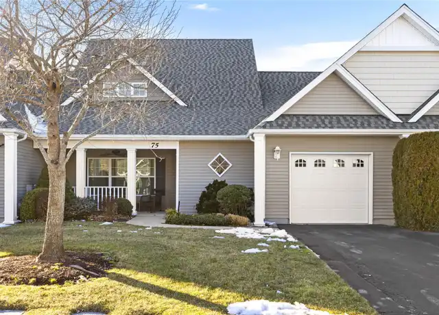 Property at 75 Stoneleigh Dr, Riverhead, NY, 11901, 2 beds, 2.5 baths, [object Object]