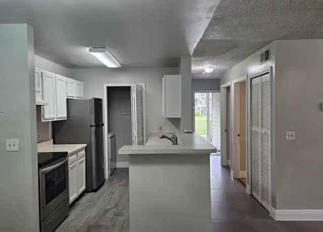 Property at 6130 Westgate Dr #104, Orlando, FL, 32835, 2 beds, 2 baths, [object Object]