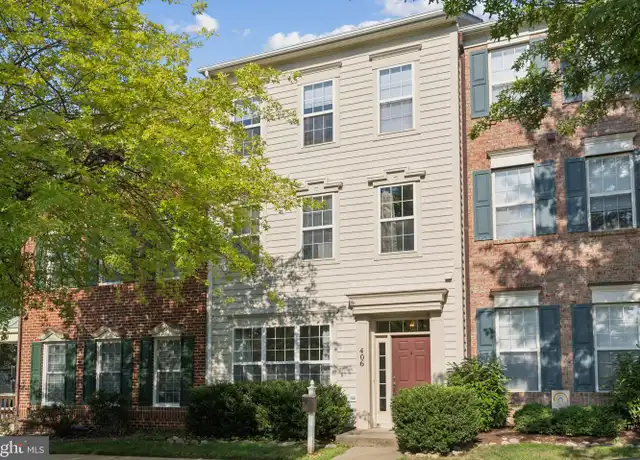 Property at 406 Chestnut Hill St, Gaithersburg, MD, 20878, 3 beds, 2.5 baths, [object Object]