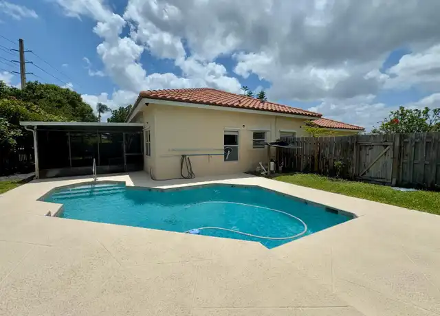 Property at 5107 Rosen Blvd, Boynton Beach, FL, 33472, 3 beds, 2 baths, [object Object]