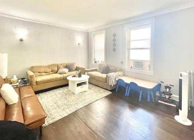 Property at 6300 N Leavitt St Unit 1, Chicago, IL, 60659, 1 bed, 1 bath, [object Object]