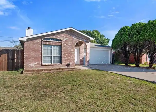 Property at 935 Packard Dr, Arlington, TX, 76001, 3 beds, 2 baths, [object Object]