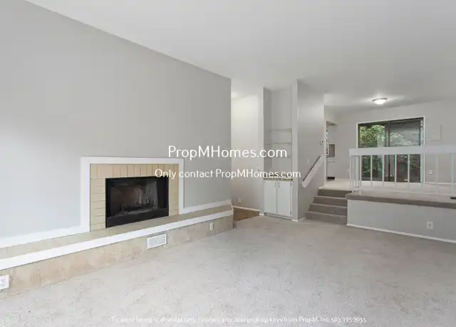 Property at 4061 Jefferson Pkwy Unit 11, Lake Oswego, OR, 97035, 2 beds, 2.5 baths, [object Object]