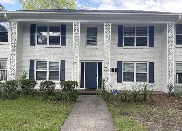 Property at 3301 Bull St Unit 4, Savannah, GA, 31405, 2 beds, 1 bath, [object Object]