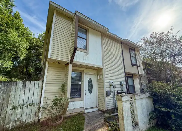 Property at 424 E Burgess Rd, Pensacola, FL, 32504, 2 beds, 1.5 baths, [object Object]