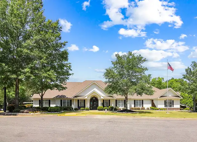 Property at Grand Reserve Columbus - 1700 Fountain Ct, Columbus, GA, 31904, 1-3 bed, 1.5-2.5 baths, [object Object]