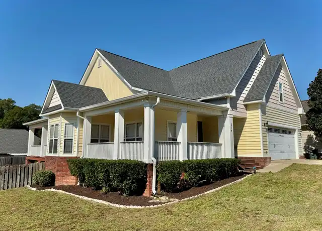 Property at 214 Southern Winds Dr, Enterprise, AL, 36330, 4 beds, 2 baths, [object Object]