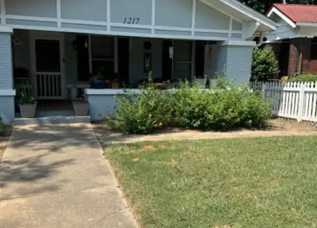 Property at 1217 Bush Cir, Birmingham, AL, 35208, 2 beds, 1 bath, [object Object]