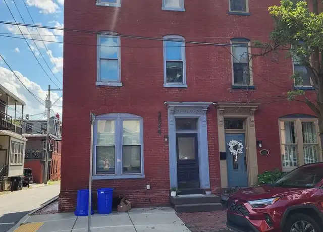 Property at 1624 N 3rd St Apt 3, Harrisburg, PA, 17102, 1 bed, 1 bath, [object Object]