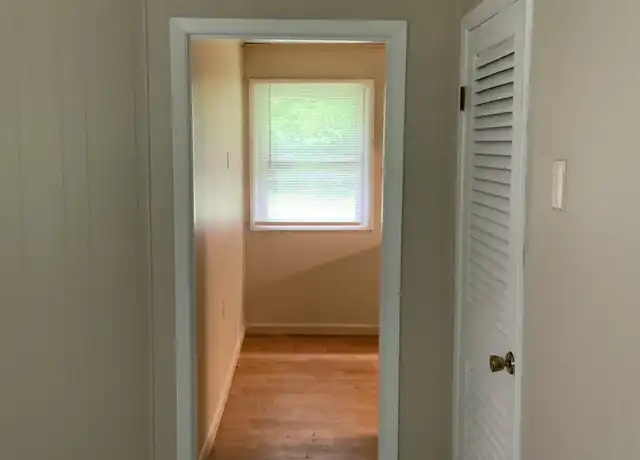 Property at 501 Ocala Dr NE Unit 2, Knoxville, TN, 37918, 2 beds, 2 baths, [object Object]