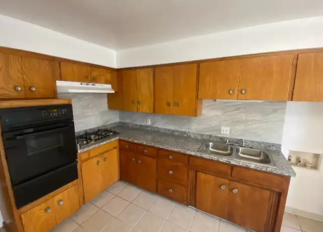 Property at 937 Louisiana Blvd SE Unit B, Albuquerque, NM, 87108, 2 beds, 1 bath, [object Object]