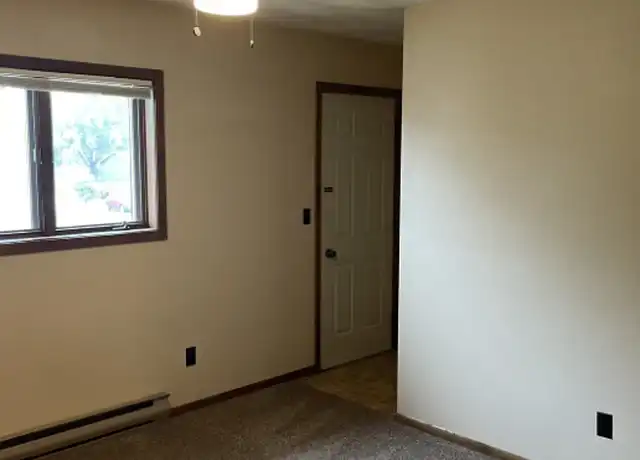 Property at 2120 Marathon Ave Unit 9, Neenah, WI, 54956, 2 beds, 1 bath, [object Object]