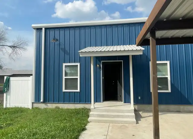 Property at 1188 FM2623, Seguin, TX, 78155, 3 beds, 2 baths, [object Object]
