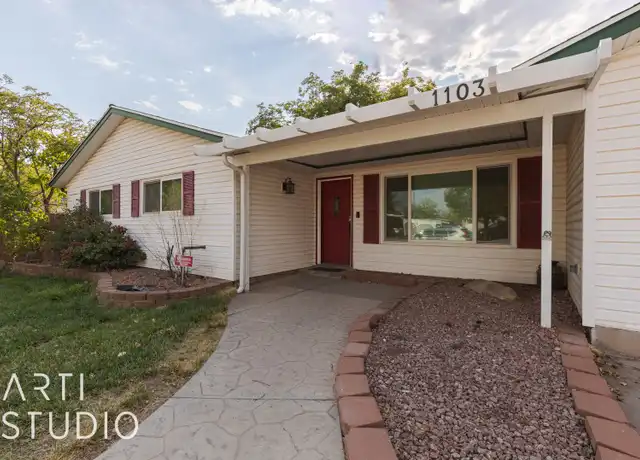 Property at 1103 N Jefferson St, Saint George, UT, 84770, 4 beds, 3 baths, [object Object]