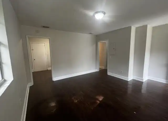 Property at 1847 W 9th St, Jacksonville, FL, 32209, 2 beds, 1 bath, [object Object]