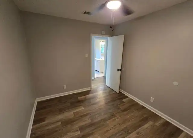 Property at 9010 Tedburn Cir, Little Rock, AR, 72209, 3 beds, 1 bath, [object Object]