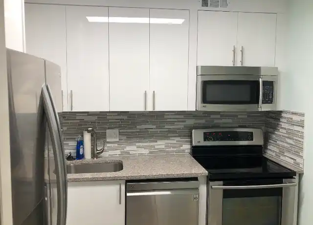 Property at 1950 N Andrews Ave, Wilton Manors, FL, 33311, 1 bed, 1 bath, [object Object]