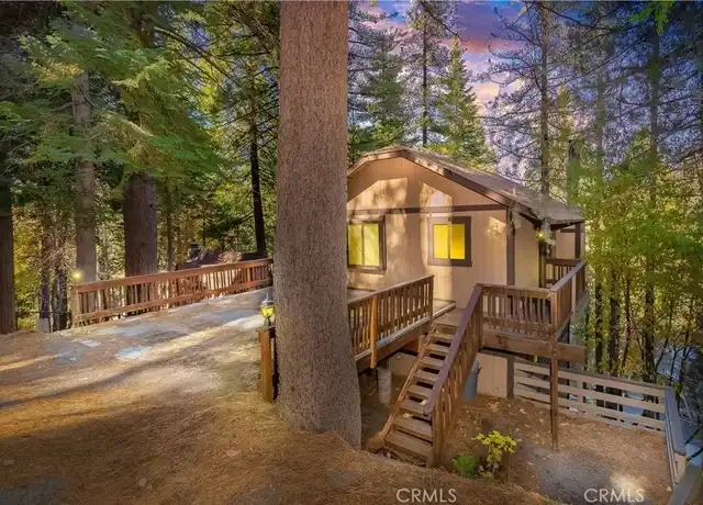 Property at 28374 Larchmont Ln, Lake Arrowhead, CA, 92352, 3 beds, 2 baths, [object Object]