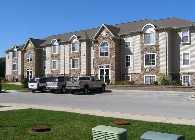 Property at Long Beach Cove Villa Apartments - 1000 Long Beach Ln, Michigan City, IN, 46360, 1-3 bed, 1-2 bath, [object Object]