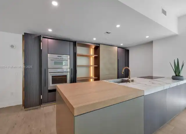 Property at 950 Brickell Bay Dr #201, Miami, FL, 33131, 2 beds, 2.5 baths, [object Object]