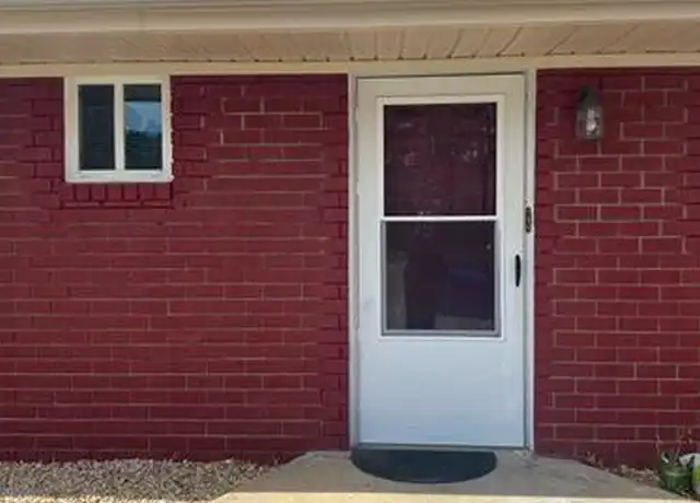 Property at 816 Shaw Mill Rd, Fayetteville, NC, 28311, 1 bed, 1 bath, [object Object]
