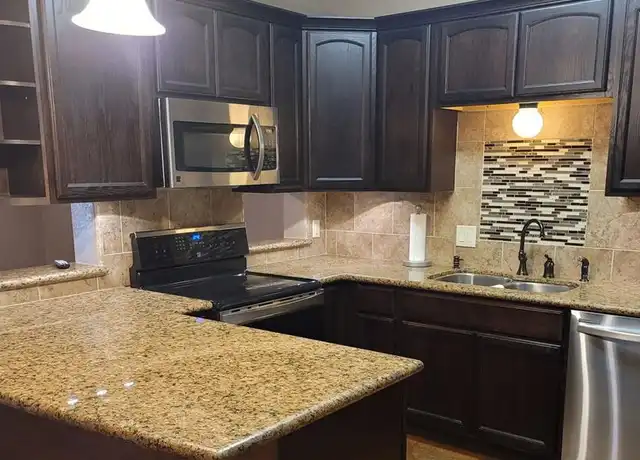 Property at 616 Avenue F, Bay City, TX, 77414, 2 beds, 1 bath, [object Object]