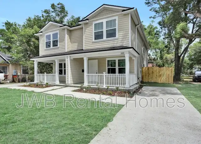 Property at 225 E 17th St, Jacksonville, FL, 32206, 3 beds, 2.5 baths, [object Object]