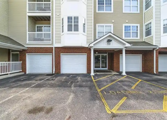 Property at 522 Knolls Dr #306, Newport News, VA, 23602, 3 beds, 2 baths, [object Object]