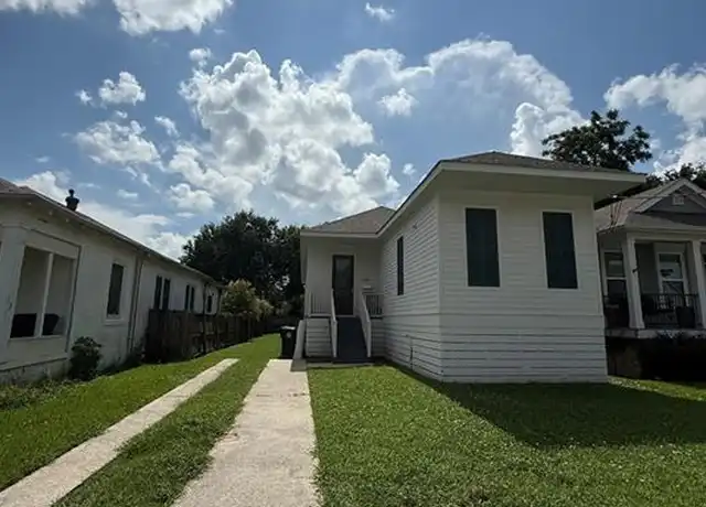 Property at 3518 Mandeville St, New Orleans, LA, 70122, 3 beds, 2.5 baths, [object Object]