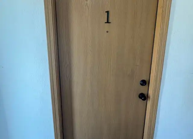 Property at 647 Kellogg Ave Unit 1, Janesville, WI, 53546, 2 beds, 1 bath, [object Object]