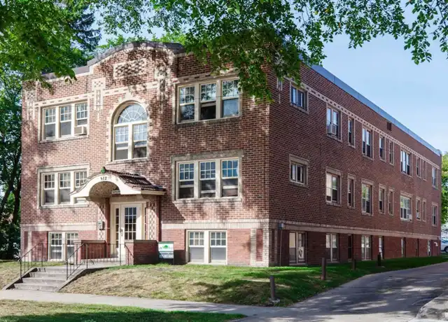 Property at 812 Broadway N Unit 2, Fargo, ND, 58102, 1 bed, 1 bath, [object Object]