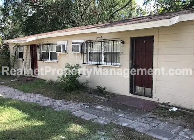 Property at 9505 N 13th St Unit A, Tampa, FL, 33612, 2 beds, 1 bath, [object Object]