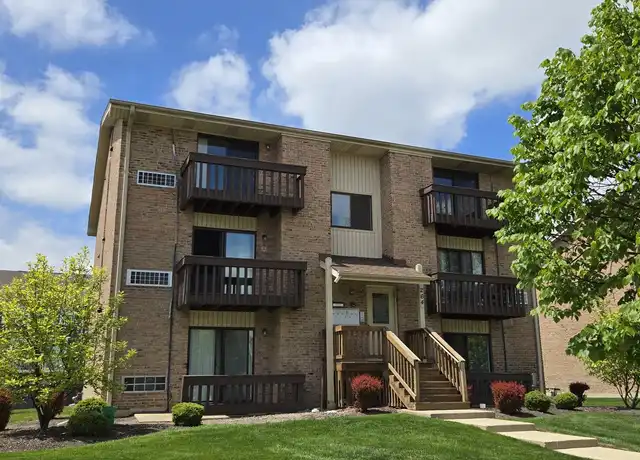 Property at 264 12th St Unit F, Wheeling, IL, 60090, 2 beds, 1 bath, [object Object]