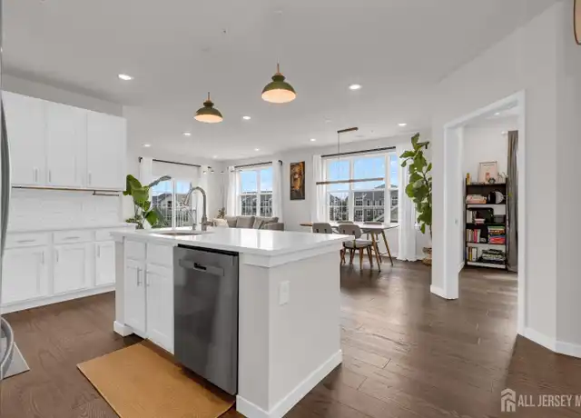Property at 237 Lorhan Dr Unit 237, Piscataway, NJ, 08854, 2 beds, 2.5 baths, [object Object]